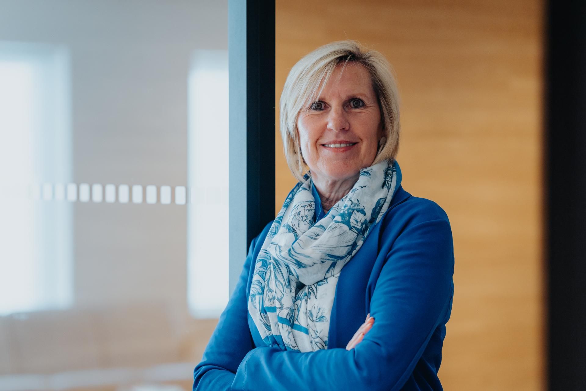 Linda van loy adviseur ing